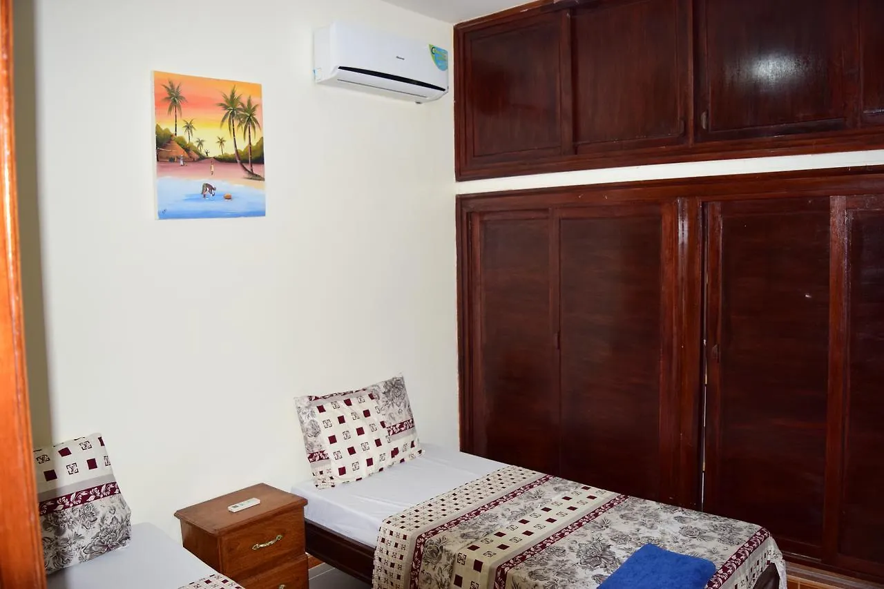 *** Aparthotel Kakatar Family Residence , Yoff Dakar Senegal